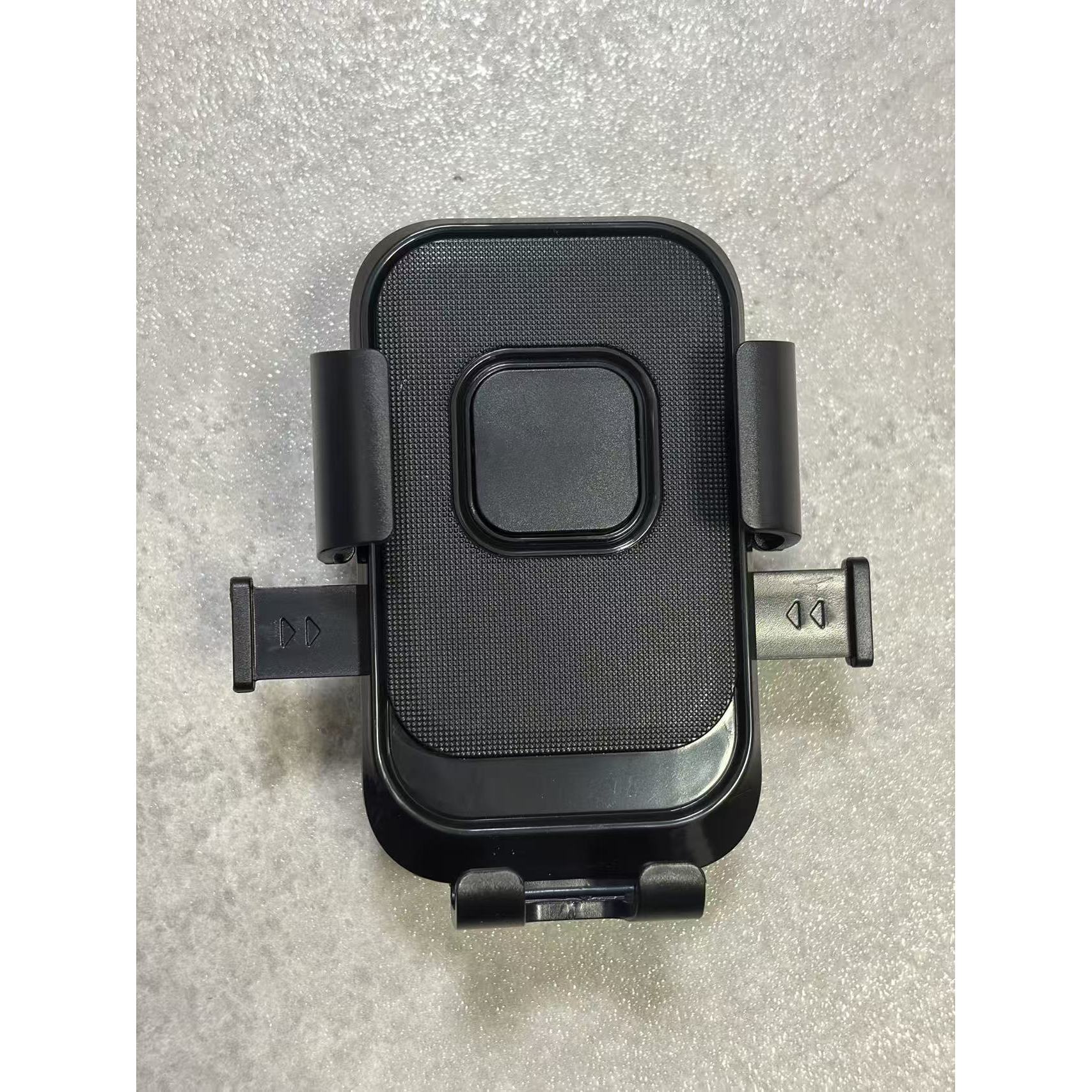Single bracket panel - black