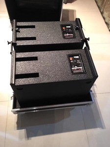 Fornitore di Guangzhou <span class=keywords><strong>pro</strong></span> audio <span class=keywords><strong>line</strong></span> <span class=keywords><strong>array</strong></span> tweeter a tromba dj attrezzature set - Product Image 4