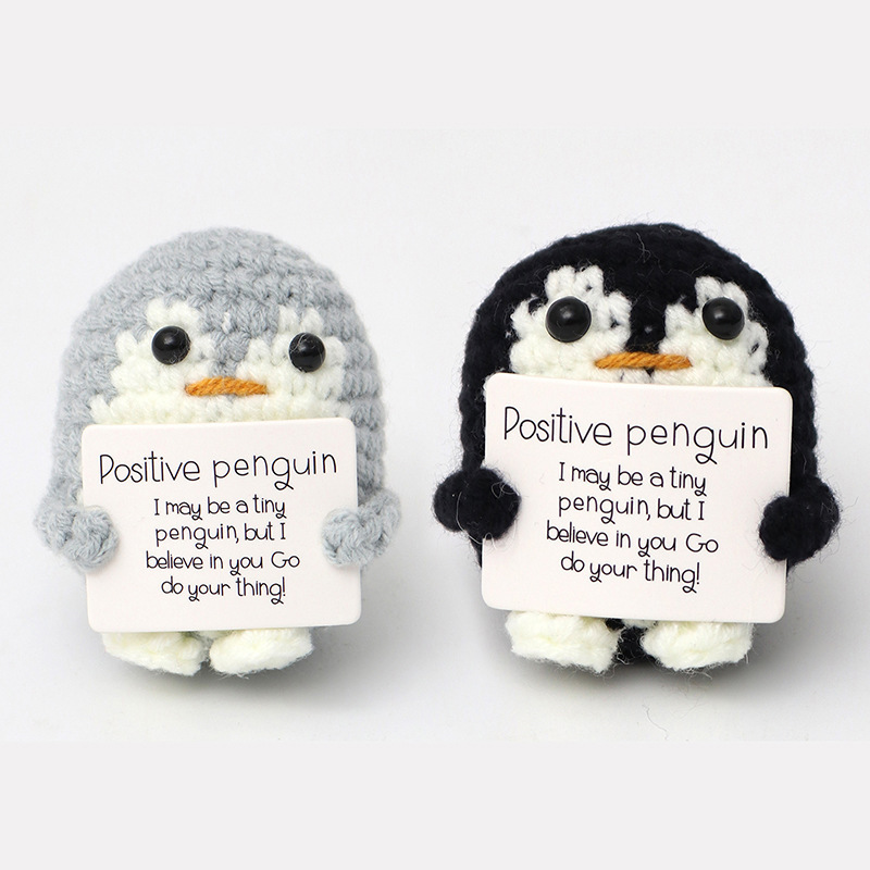 Gray and black couple penguin p-card