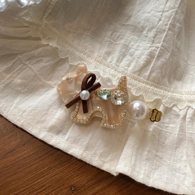 น้ำตาลอ่อน