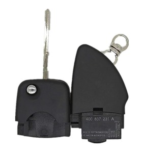 Per Lamborghini <span class=keywords><strong>2</strong></span> pulsanti PN 400 837 231 una chiave intelligente per Auto pieghevole custodia chiave telecomando Auto