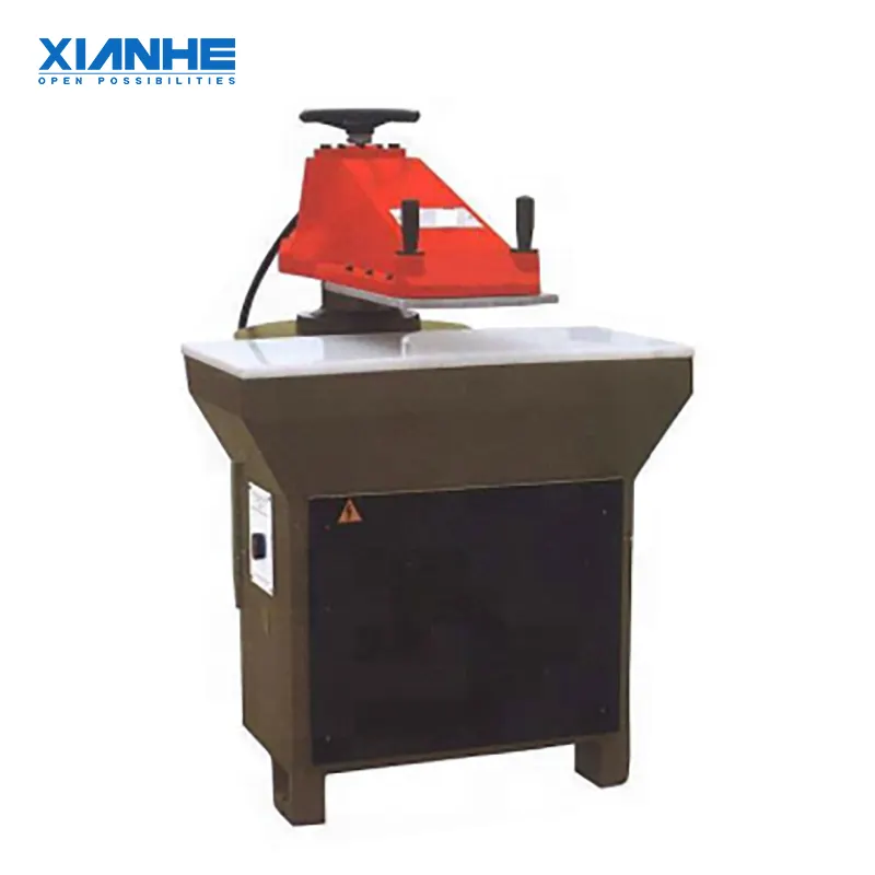 China sapato que faz a máquina de imprensa feixe do balanço máquina de corte