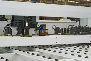 Cortador de panel de tablero de madera completamente automático, sierra de haz de panel de mesa deslizante CNC con optimizador de computadora, venta en máquina de alta calidad - Product Image 6