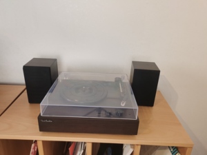 Walnut-Colored Vinyl Record Player Passive Speakers 3.5mm Aux <strong>Input</strong> 5V <strong>Output</strong> 3.5mm Magnetic Wireless for PC DJ Includes Adaptor - Product Image 5