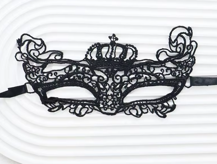 Crown Style Black