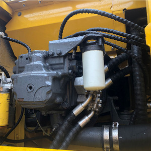 Quasi nuovo usato <span class=keywords><strong>Komatsu</strong></span> <span class=keywords><strong>PC200</strong></span> escavatore 20 Ton grande cingolato escavatore per la costruzione con l'alta qualità per la vendita a Shanghai - Product Image 4