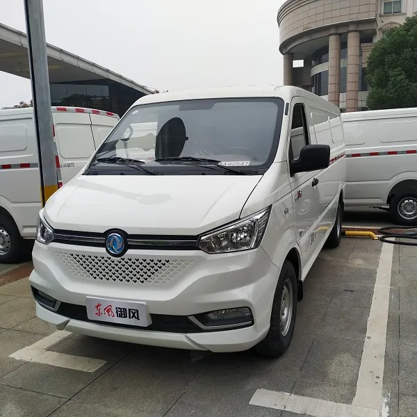 Dongfeng Hoge Snelheid Elektrische Bestelwagen Met Europese Standaard Interface Stad Logistiek Nieuwe Energie Van