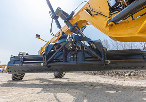 专业平地机PY320T-道路项目的精密叶片控制和全地形稳定性 - Product Image 3