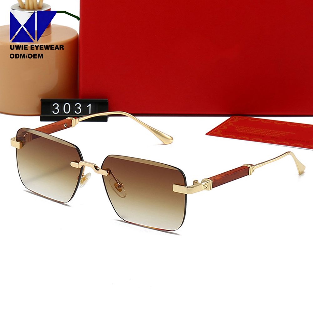 Graduated tea-colored lens