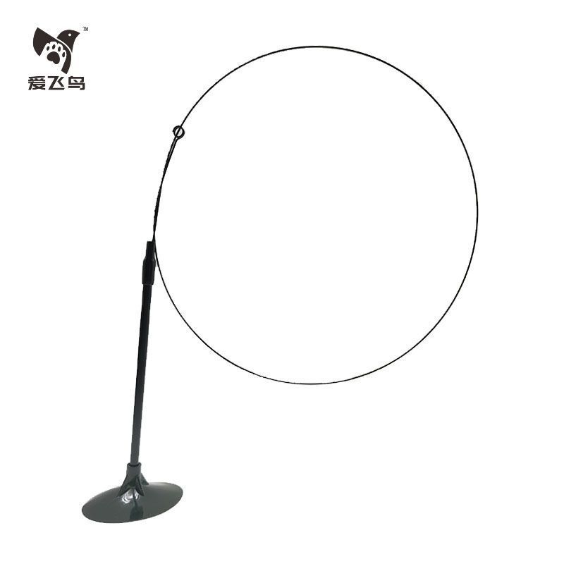 Palo de juguete para gatos con ventosa no removible.