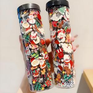 Özel Mix toptan yeni noel broş fotoğraf dekorasyon Pin sabit giyim aksesuarları hediye için sevimli karikatür rozeti - Product Image 3