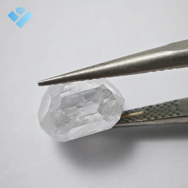 Алмазное сырье, необработанный алмаз, купить натуральные необработанные алмазы