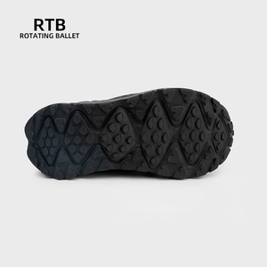 מגפי שלג חמים עם סוליות צמר שחורות גומי צמר שחור, קווי צמר נגד החלקה הם אופנתיים ופרועים - Product Image 5