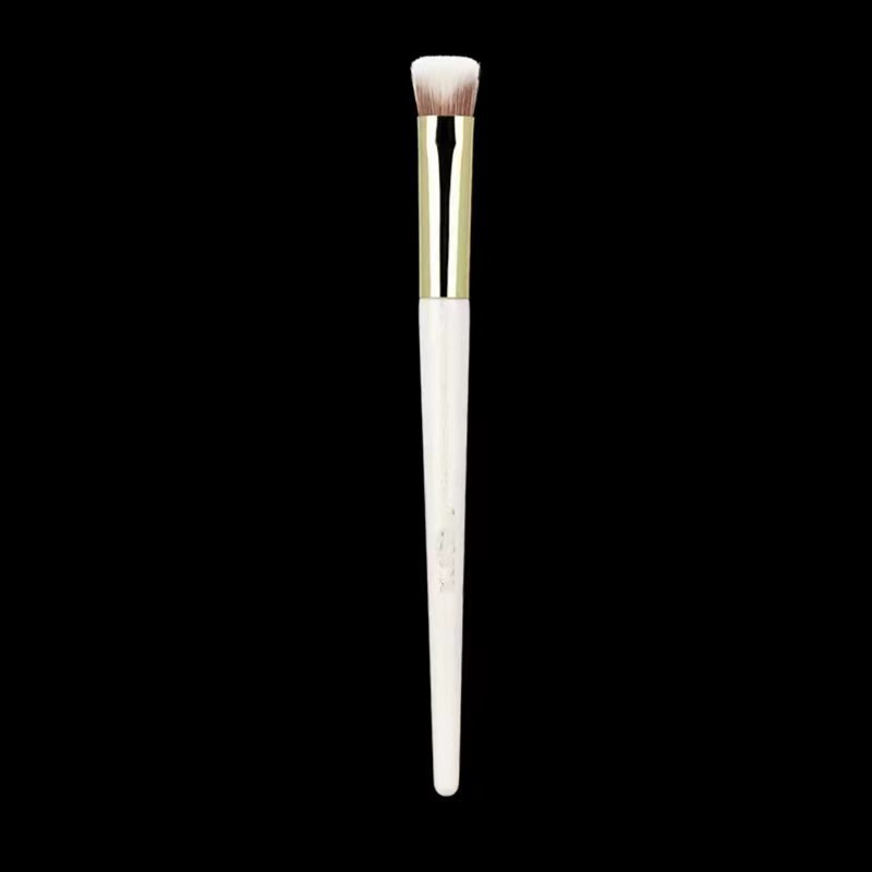 Double-sided broken concealer brush