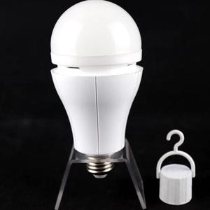 LED照明充電式E27B22ライト緊急電球