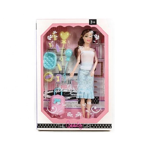 Beautiful Plastic Hot Princess Doll with Prince Charming Dolls for Girls <strong>Toys</strong> - Product Image 5