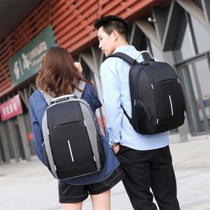 批发商务<span class=keywords><strong>Usb</strong></span>反光，男士时尚防水防盗定制笔记本书包背包/