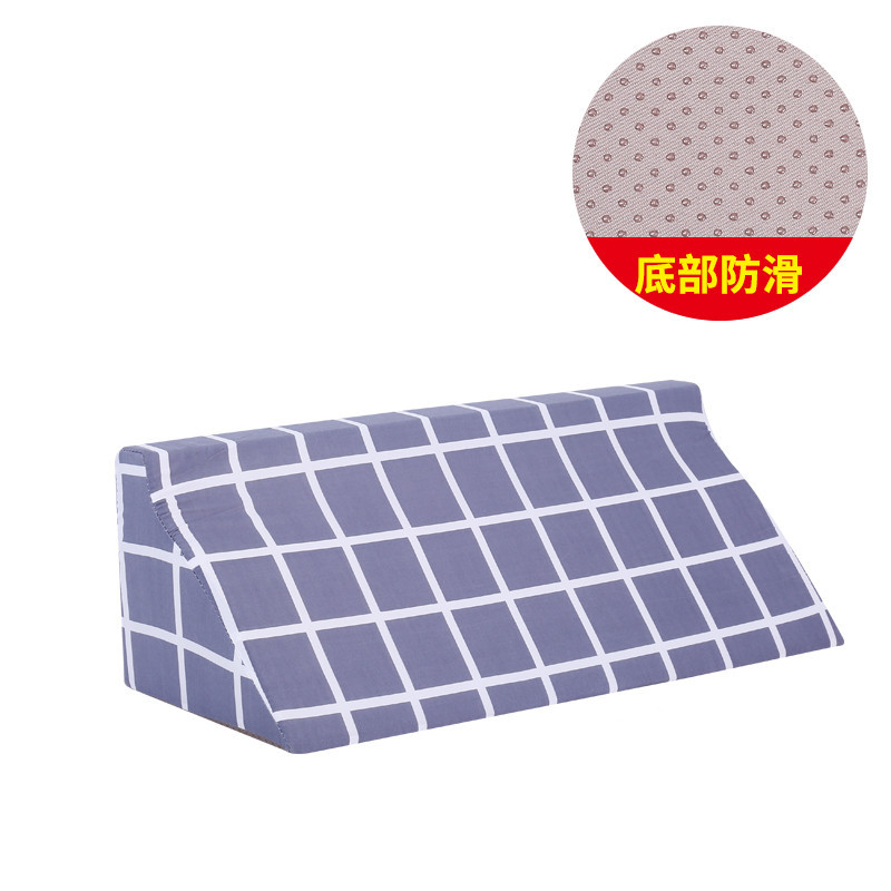R-shaped gray checkered fabric surface for slip resistance