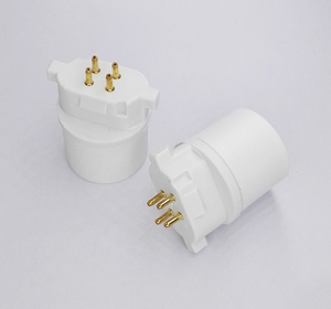 <span class=keywords><strong>GX10Q</strong></span> 到 <span class=keywords><strong>E26</strong></span> 光插座适配器 4Pin CFL <span class=keywords><strong>GX10Q</strong></span> 到 <span class=keywords><strong>E26</strong></span>/E27 灯座转换器需要旁路镇流器