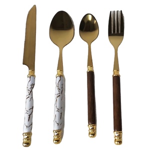 高档场合用豪华四件套陶瓷不锈钢长柄餐具 - Product Image 1