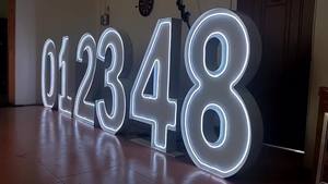 2 фута 3 фута 4 фута 0-9 A-Z, большая светодиодная буква с цифрой, без дизайна, акриловый светильник, RGB, неоновый знак с цифрой для вечеринки на заказ - Product Image 4