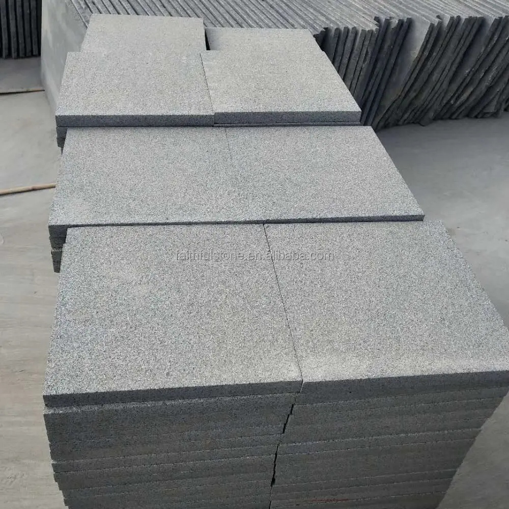 Granito grigio scuro fiammato G654 piastrelle per pavimenti grandi lastre scale gradini e riser pavimentazione in pietra per pavimenti esterni