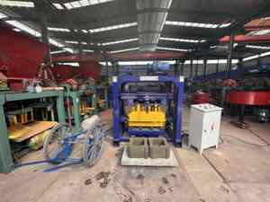Semi-<strong>automatic</strong> <strong>Block</strong> Making <strong>Machine</strong> Concrete Hollow Solid Interlocking Brick Making <strong>Machine</strong> <strong>Line</strong> Manufacturer - Product Image 6