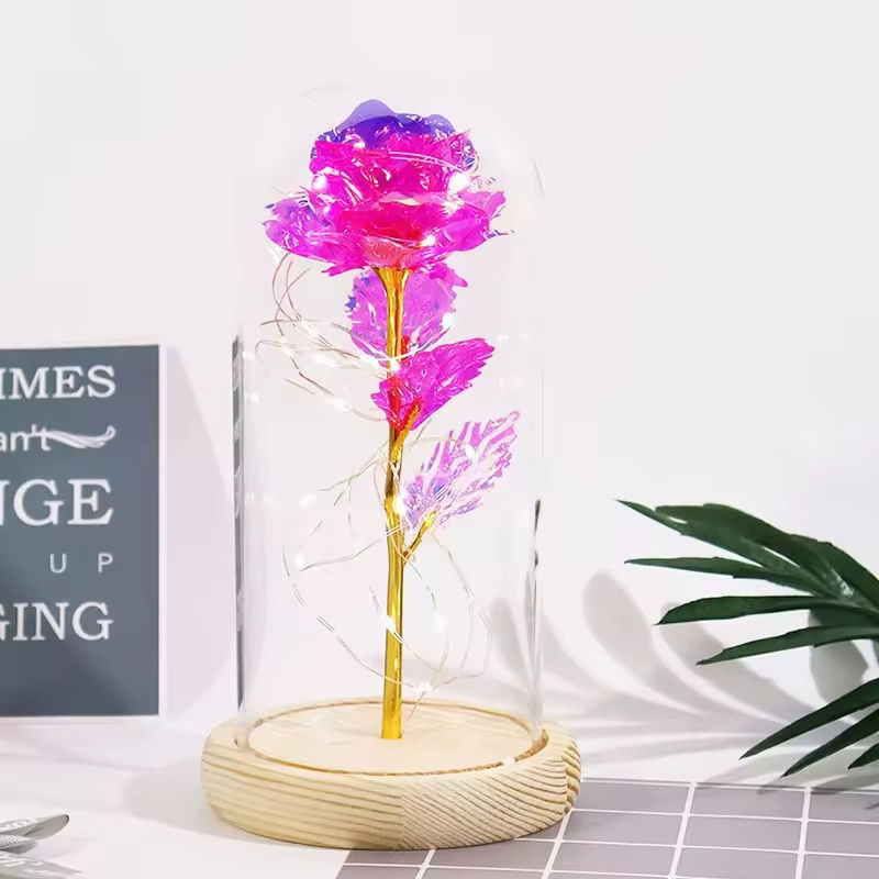 ฐานไม้สีขาว ดอกไม้เลเซอร์สีแดงกุหลาบ