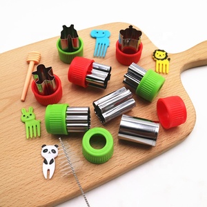 Christmas Fruit Vegetable Cutter <strong>Set</strong> for Kids Mini Sizes Sandwich Fruit Cookie Cutter Baking Tools - Product Image 4