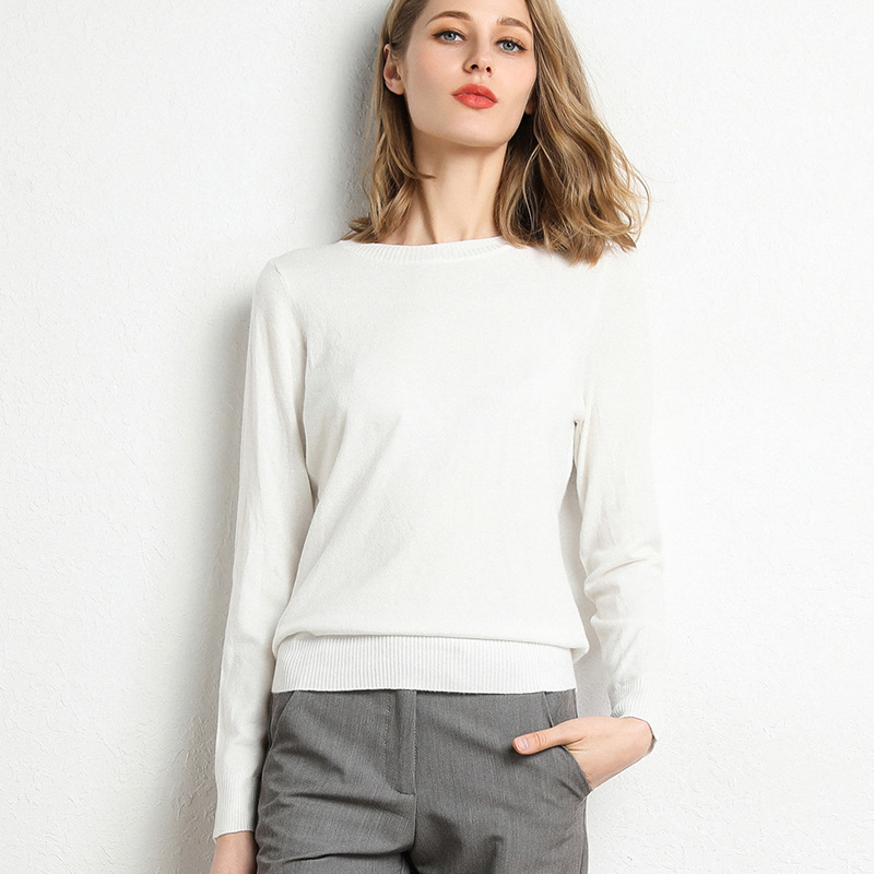 Round neck white