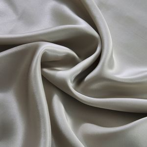 高品质100% 桑蚕丝面料纯色22m缎面绉纱素色印花图案服装袋睡衣