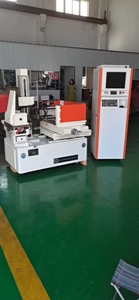 Armadio ad alta velocità macchina per il taglio del filo CNC DK7735 EDM macchina viaggio chiave edm - Product Image 5