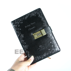 Pelle grigida A5 A6 A4 B5 dimensioni personalizzate diario segreto di marca taccuini blocco diario con penna - Product Image 4