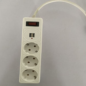 传统的廉价延长线，带3个插座，带2.1A USB充电功能，适合家用电器 - Product Image 4