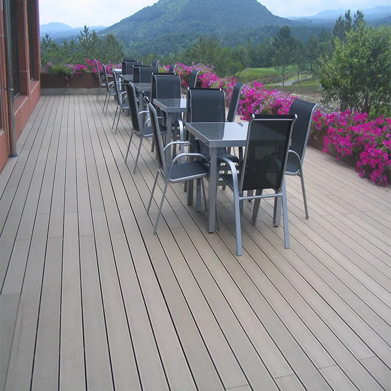 Nova tecnologia de deck composto barato material de deck composto de madeira de grão de madeira deck composto ao ar livre