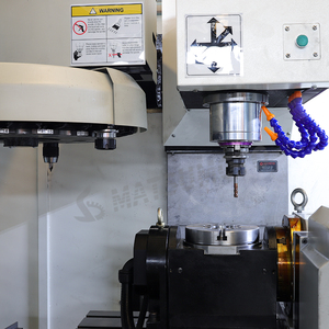 VMC650 GSK Fanuc Siemens Centro de Máquina CNC de 5 Ejes Fresadora Vertical con Controlador Cnc Cónico de Husillo BT40 - Product Image 6