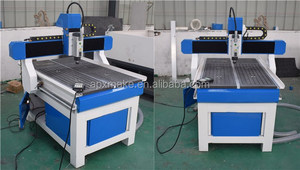 4轴路由器Cnc1530自动换刀器<span class=keywords><strong>3d</strong></span>雕刻雕刻切割Atc数控木材路由器