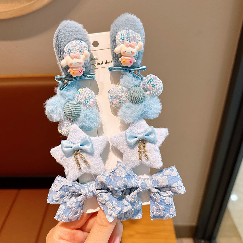 ชุดสีฟ้า4