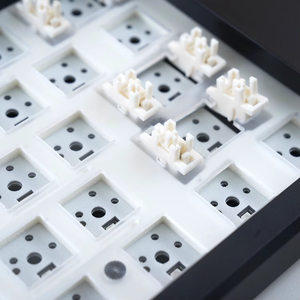 MATHEW GMK104メカニカルキーボードキット、スクリーンとノブ付き、VIAプログラム可能なホットスワップガスケットカスタムベアボーンキーボードワイヤレス - Product Image 4