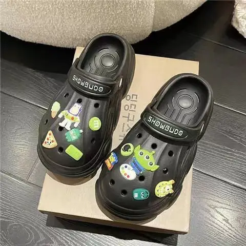 Nuevas sandalias de verano para mujer para usar versión coreana de moda de zapatos hebilla zuecos Zapatos Sandalias