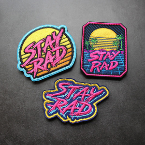 80年代レトロなノスタルジックなVaporwaveスタイル刺繍アームバンドステッカー3Dファブリックサンライズビーチシーンココナッツツリーパッチ - Product Image 3