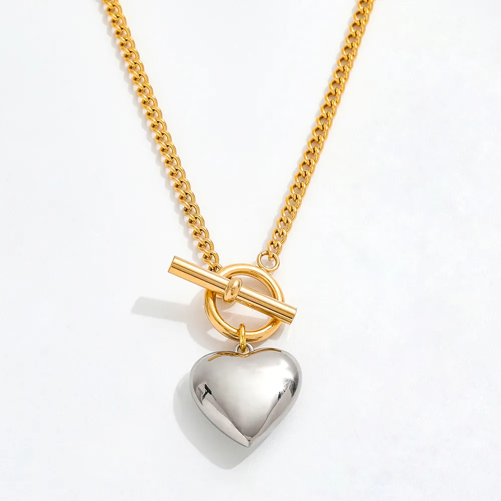 Joolim Jewelry collana con ciondolo a forma di cuore con catena cubana bicolore in acciaio inossidabile placcato oro 18 carati senza appannamento e impermeabile