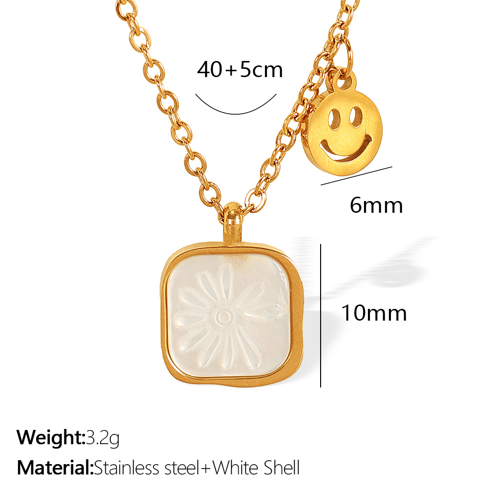 Collier en or coquillage blanc XL254