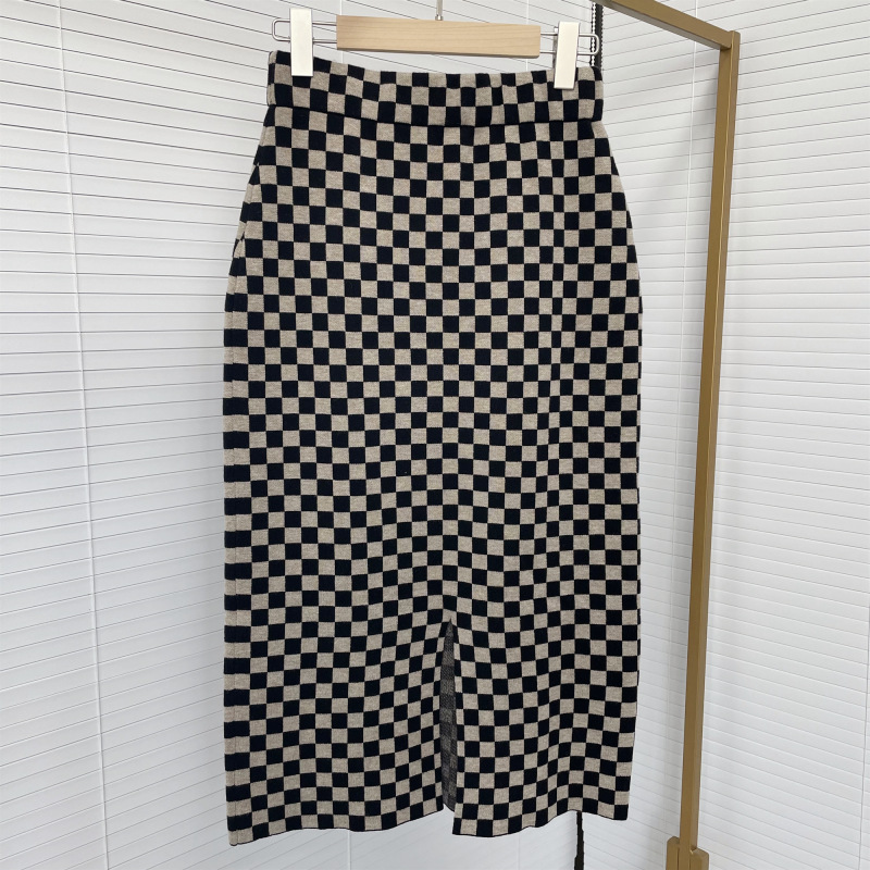 Women's Midi-length Fitness Autumn and Winter Plaid knitted skirt Knitwear High Stretch Girls Skirts