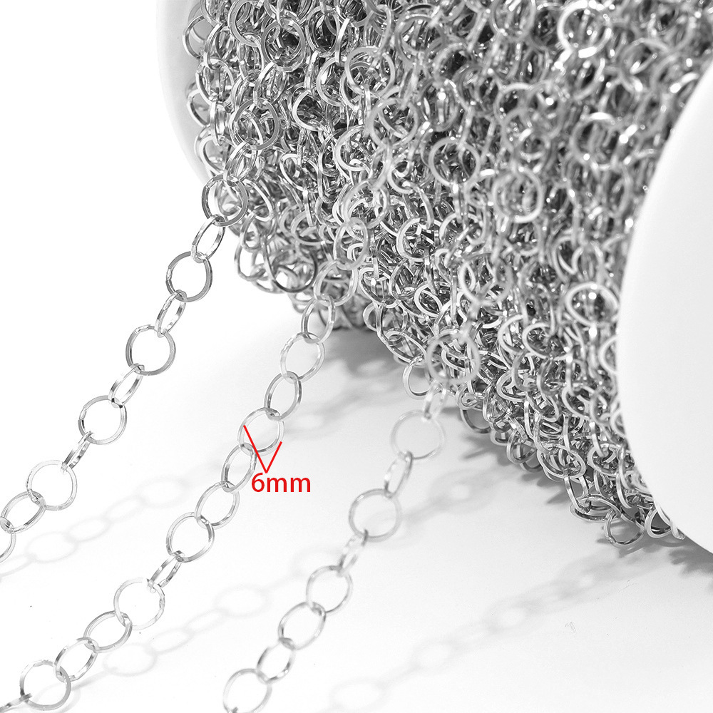 6mm wide, 0.6mm diameter circular chain, Silver