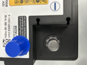 热卖奔驰Ben z汽车电池12V 80Ah更换AGM汽车启停电池