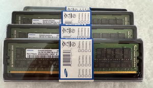 M393A4K40EB3-CWE Modulo <span class=keywords><strong>RAM</strong></span> Server 32GB DDR4 3200MHz 288-Pin ECC RDIMM 1.2V 2R X 4 - Product Image 2
