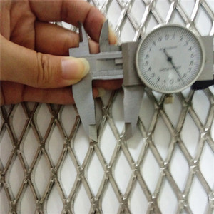 Specifying genişletilmiş Metal ızgara teli/galvanizli genişletilmiş Metal tel örgü
