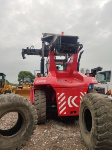 The 45-ton Good Condition Kalmar Container Reach <strong>Crane</strong> Is in Good Condition and Has Good Performance - Product Image 4