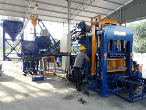 Bán nóng hoàn toàn tự động QT8-15 xi măng khối rỗng lát đá lề đường đá làm gạch máy móc - Product Image 4